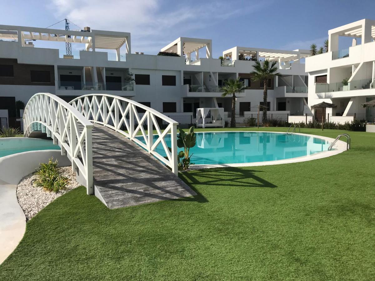 49 Laguna Beach Torrevieja Eksteriør billede